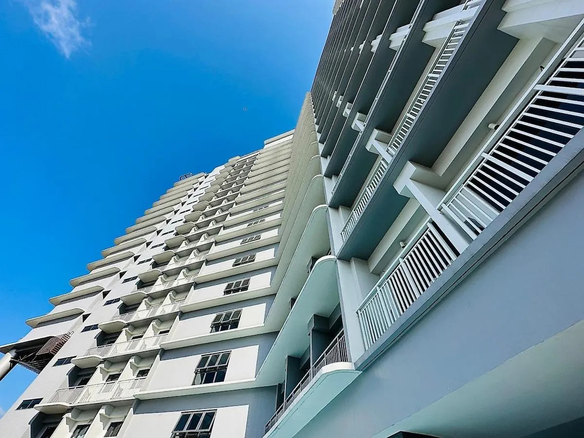 2 Double Beds With Balcony Apartment Manila Philippines